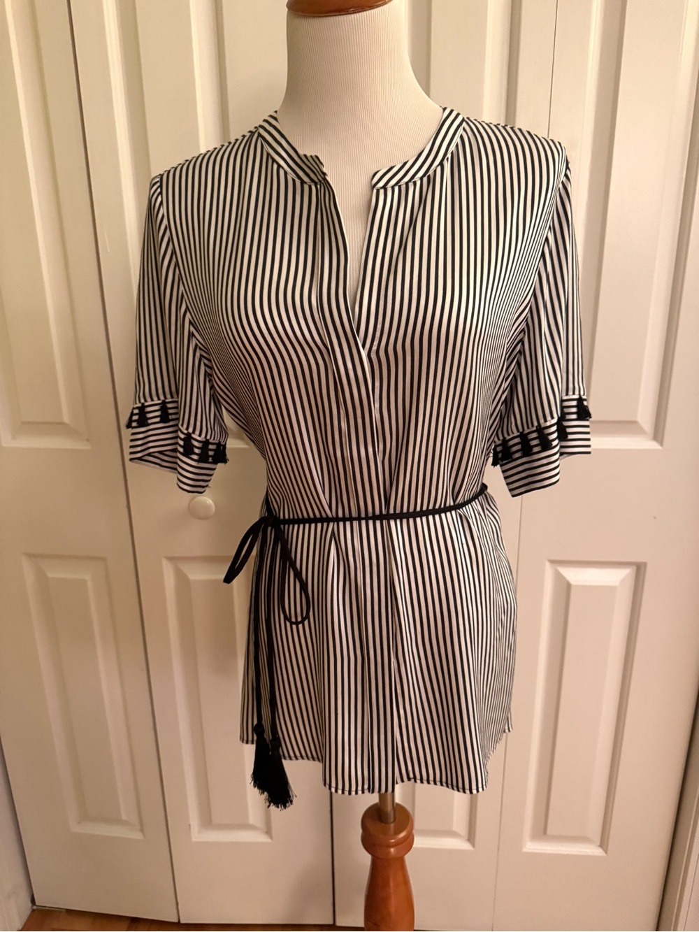 PENNYBLACK Black/White Striped Blouse 8/44 EUC